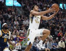 IM体育下载-步行者大胜黄蜂，布罗格登贡献全面数据