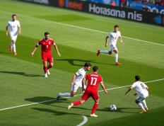 IM体育数据分析平台-名将之争，强队角逐胜者笑傲球场的简单介绍