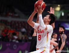 IM体育在线注册-中国国家队球员技艺精湛，晋级比赛下一轮