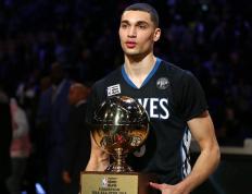 IM体育-阿尔瓦雷斯状态火热梅开二度，莱比锡红牛4-1击溃埃及球队晋级在望