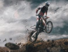 IM体育赛事直播入口-街道狂飙与球场碾压，当F1引擎轰鸣深圳，掘金在高原黯然失色