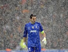 IM体育app-当雷恩在伊朗血拼时，迪亚斯已在国家德比接管比赛—足球世界的平行宇宙