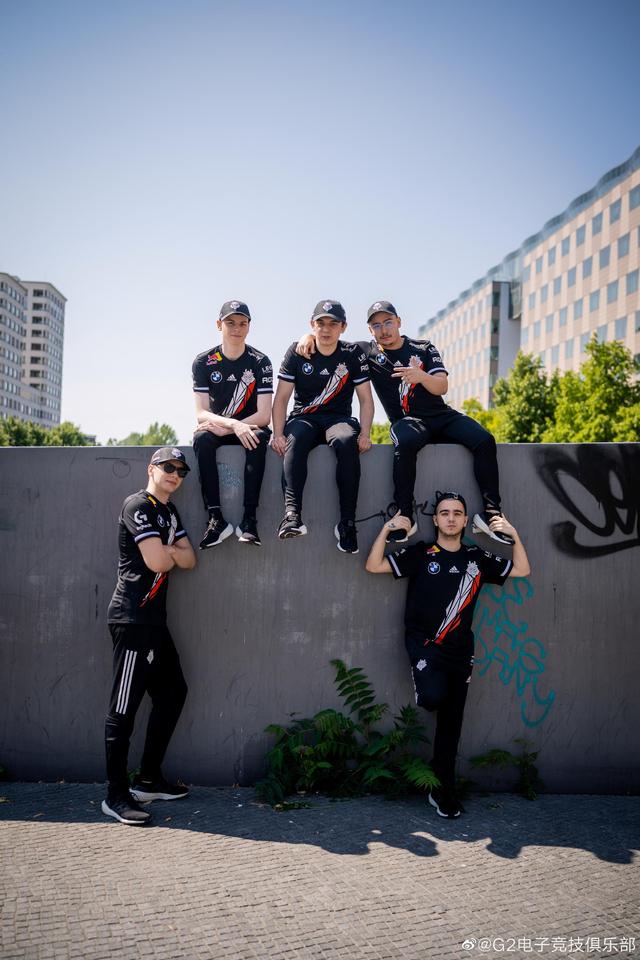IM体育app-关于RGE险胜T1，Meiko惊艳世界的信息