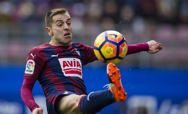 IM体育官网-包含埃瓦尔主场失利，跌至积分榜中游的词条