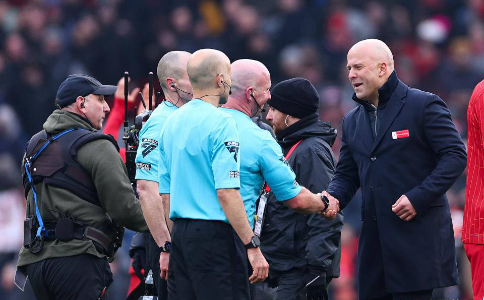 IM体育App下载-利物浦客场取胜，狼队主场失分