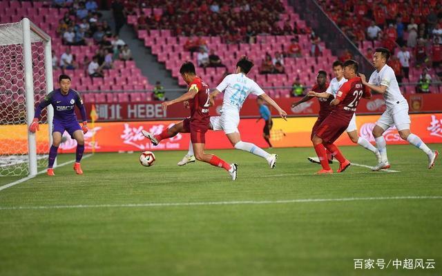 IM体育官方网-包含天津泰达客场不敌大连一方，遭遇两连败的词条