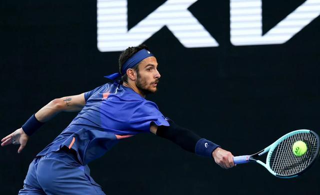 IM体育平台-西班牙网球队横扫英国网球队，克耶高斯打破历史纪录的简单介绍