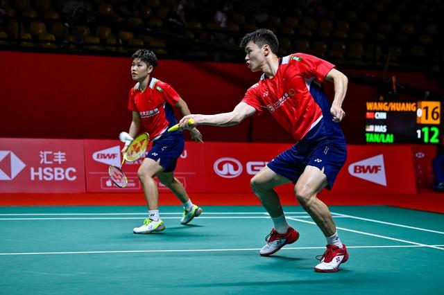 IM体育官方网站-日本队逆转马来西亚队，黄鸭组合带队取胜