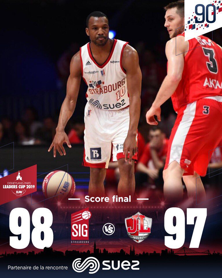 IM体育动画直播通道-法国队鏖战瑞典队，波尔点燃赛场