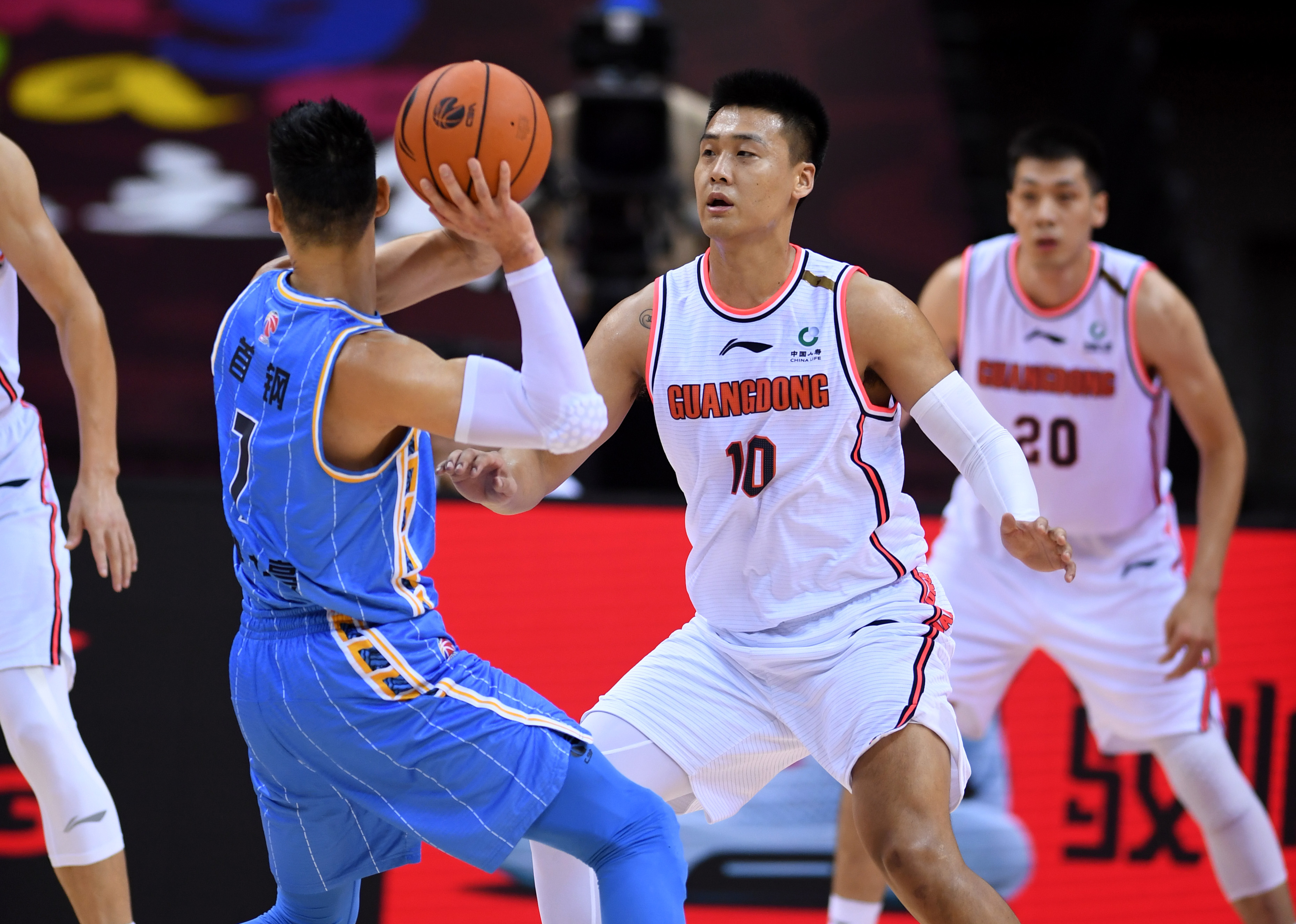 IM体育App下载-浙江队力克北京队，武切维奇统治全场的简单介绍