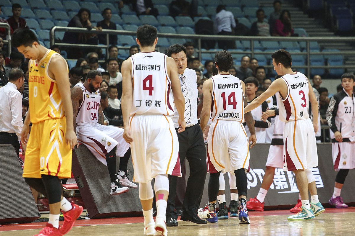 IM体育App下载-浙江队力克北京队，武切维奇统治全场的简单介绍