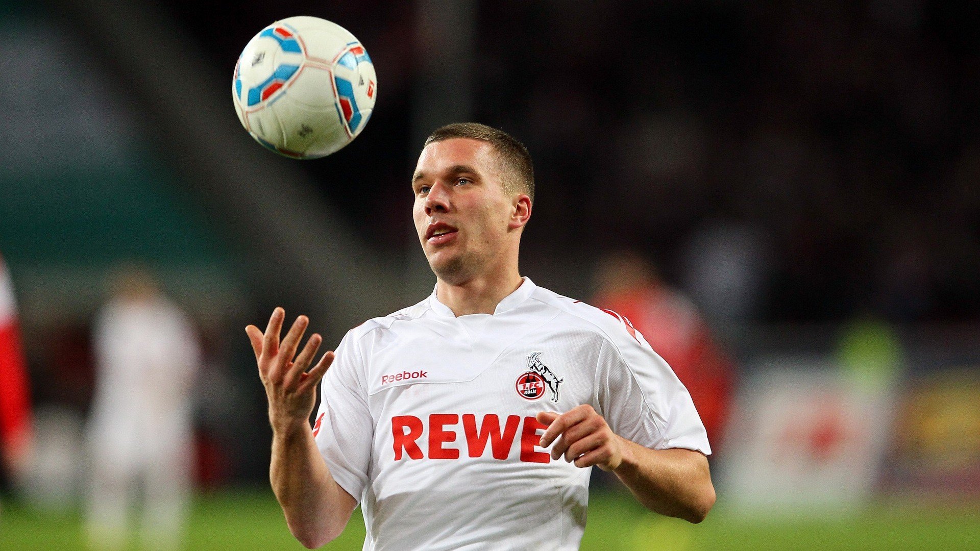 IM体育注册链接-从质疑到救赎，哈弗茨在加纳与荷兰的战术棋局中完成压力下的华丽爆发