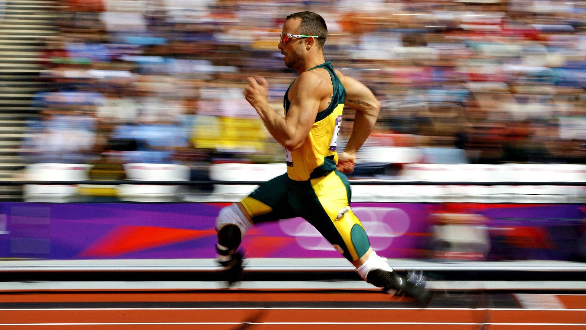 IM Sport-双城记,当英超争冠战火映照CBA赛场,体育的悬念永不落幕