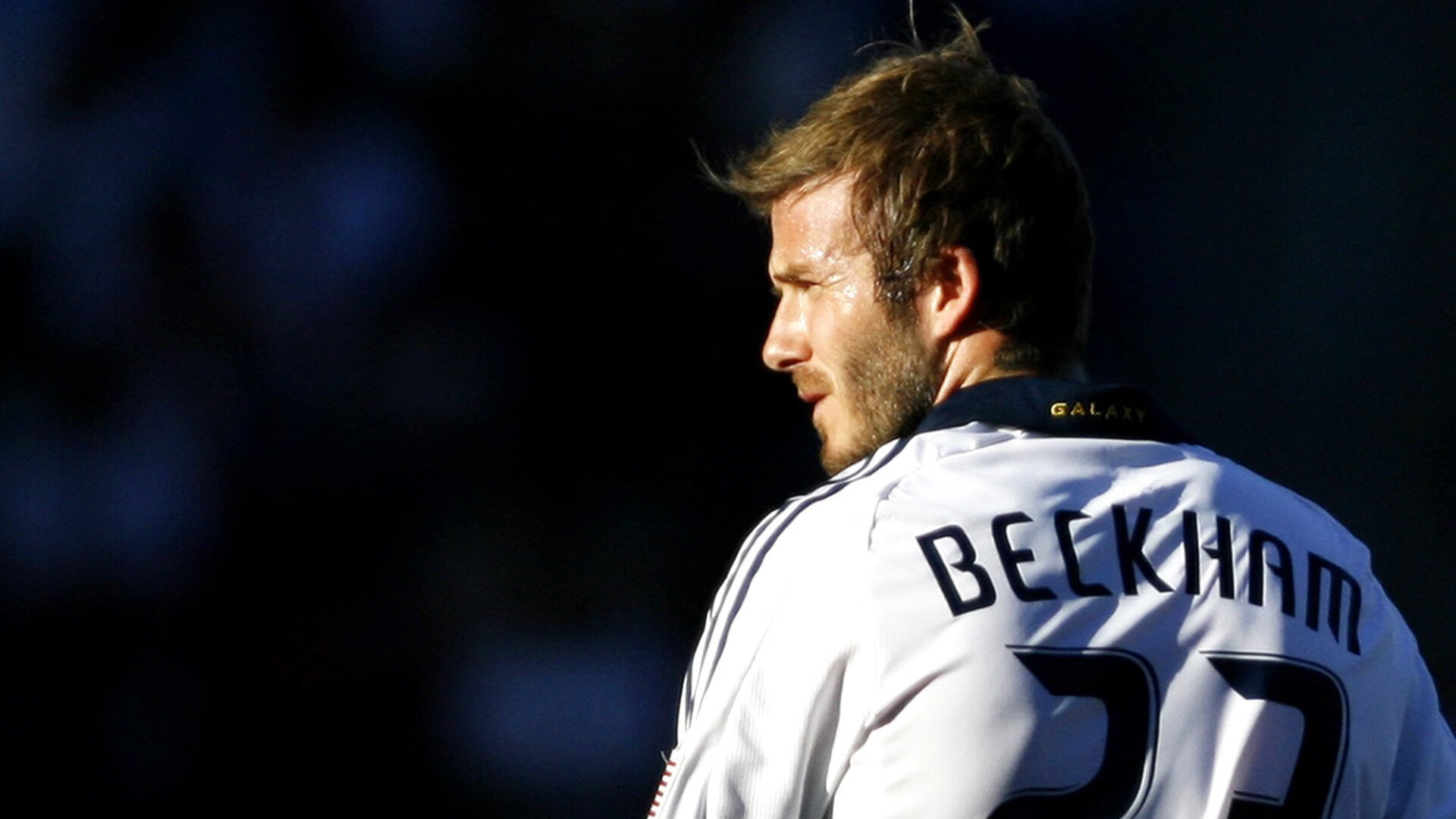 IM体育官网-阿尔卡拉斯澳网横扫后无缝切换，率西班牙重铸戴维斯杯荣光